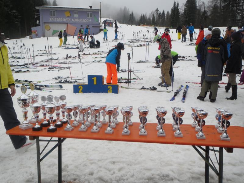 Vorbereitung Siegerehrung Vorbereitung Siegerehrung
